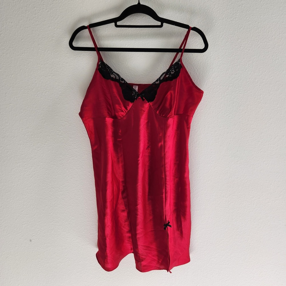 Red Satin Lace Trim Chemise Slip Nightgown Womens size‎ Large